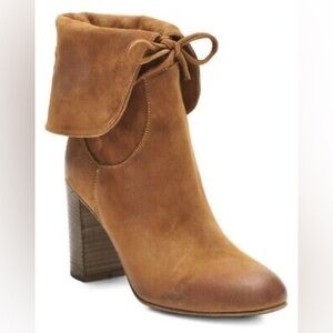 Free People Mila Heel Boots Women's Suede Ankle Bootie Tan Size 38, US 8 - Italy